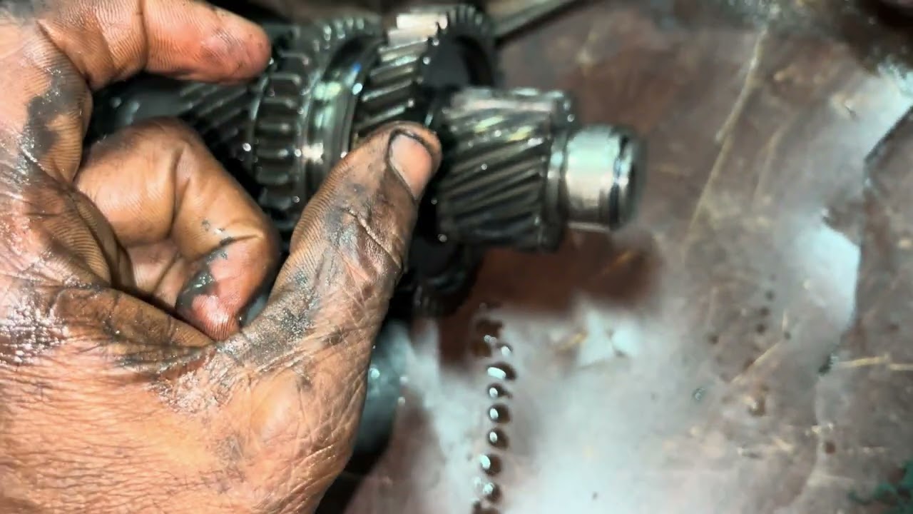 Suzuki gearbox noise(@skilledmechanictamil )