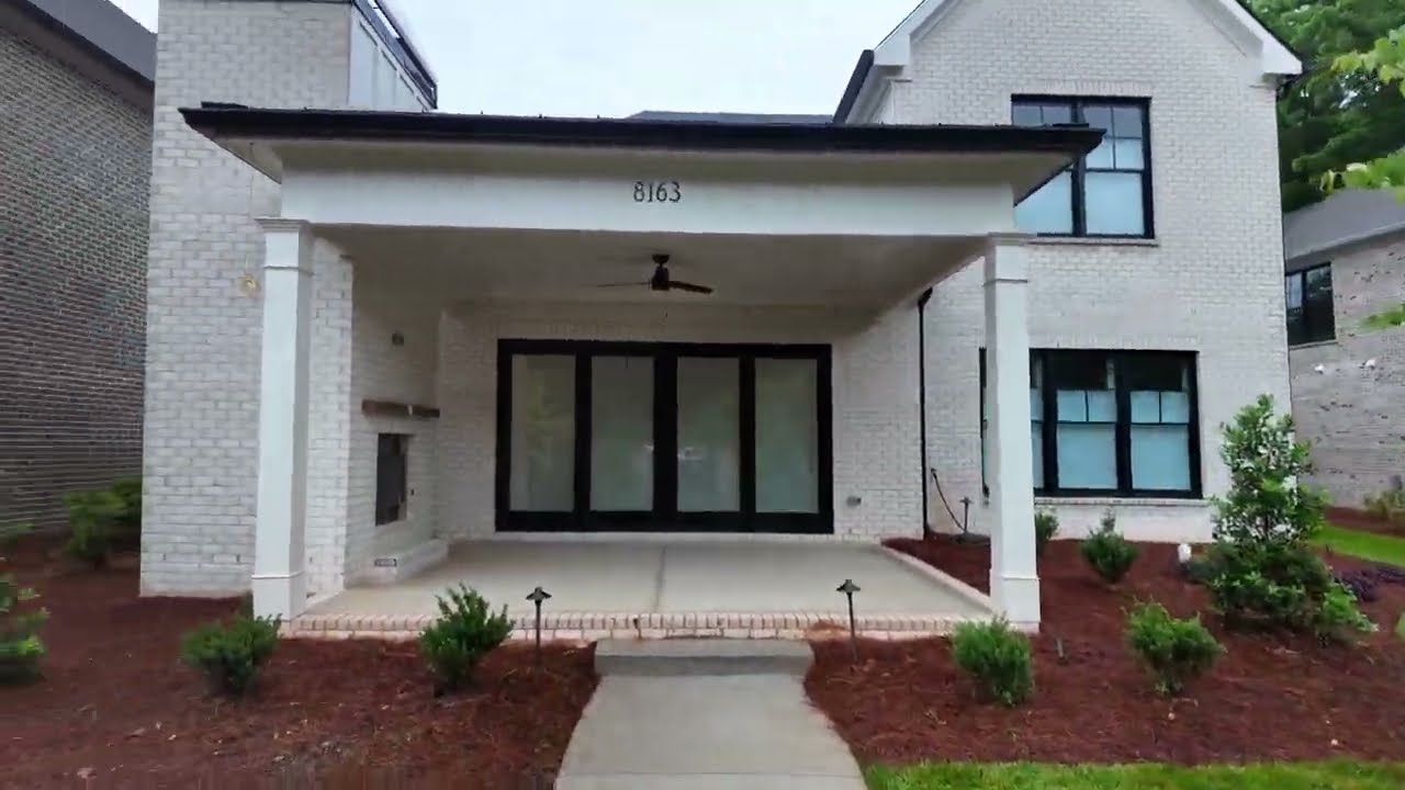 Luxurious Location and Lush Backyards [The Courts of Prince Charles in Charlotte]