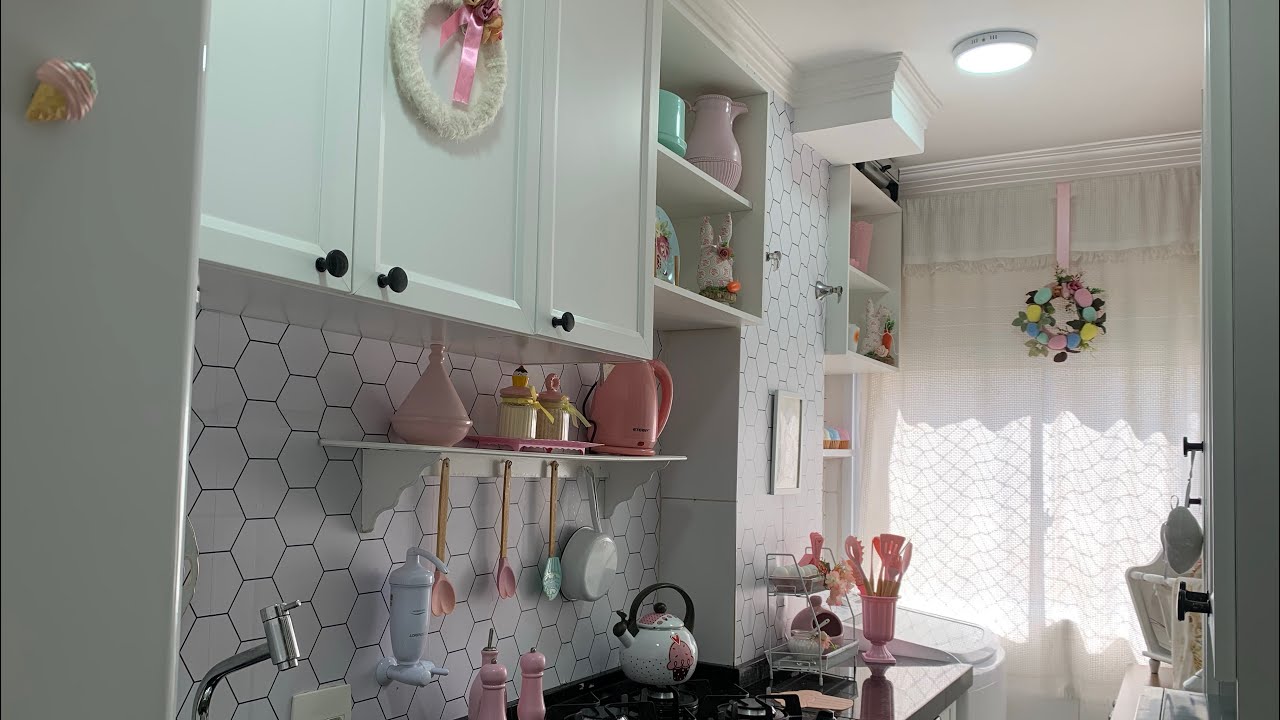 Cozinha decorada para a Páscoa 2026 
