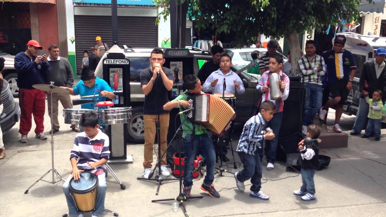 Los mini cumbia - Negra Ron y Velas