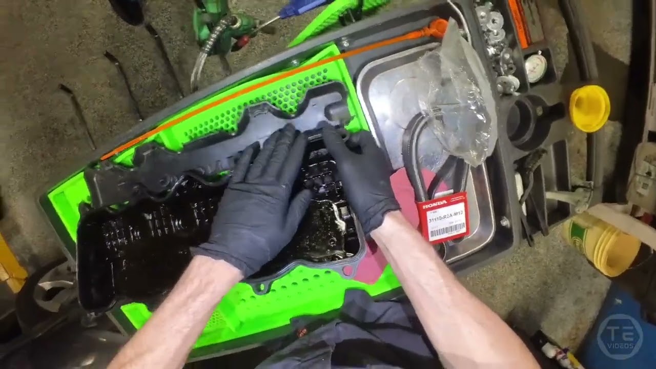 Honda HR-V Valve Adjustment POV foryabud.com 👀👌 #honda #hrv #valveadjustment #pov #asmr #hondatech