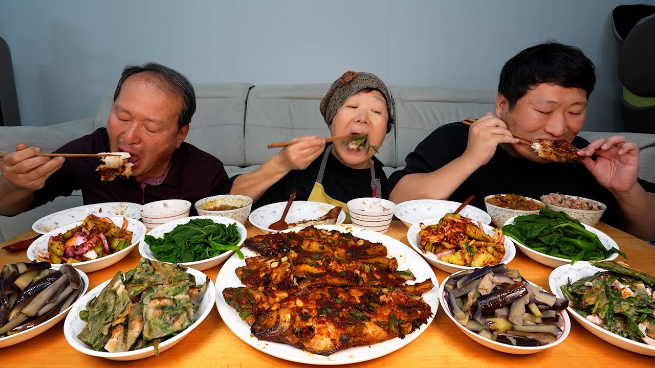 Домашняя корейская еда с овощами прямо из нашего сада - Mukbang шоу еды
