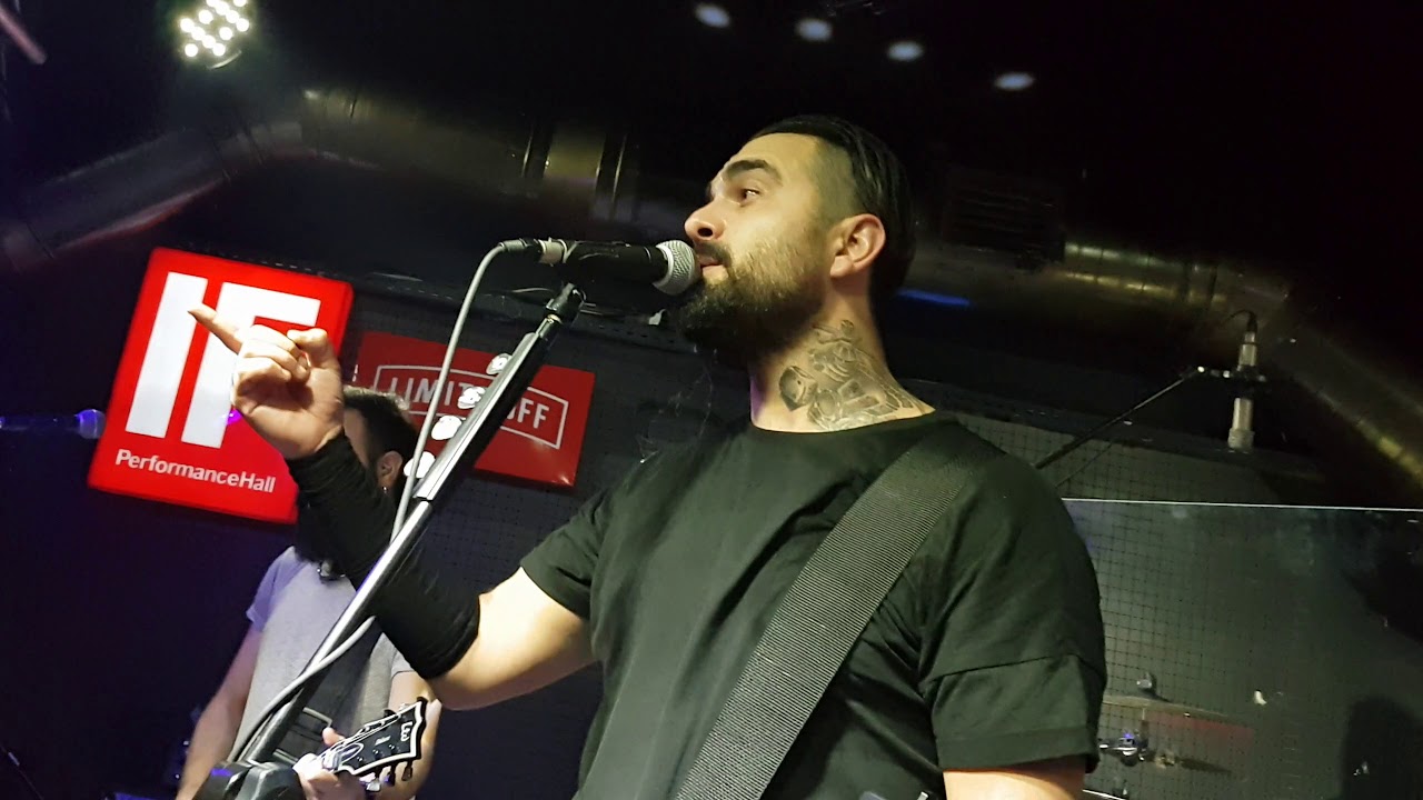 PERA - En G&uuml;zel Mevsimim (IF Performance Hall 08.02.18)