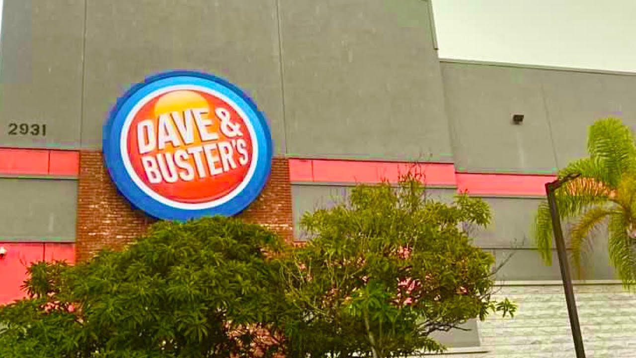 Dave and Busters Video Game Arcade Tour (San Diego, California)