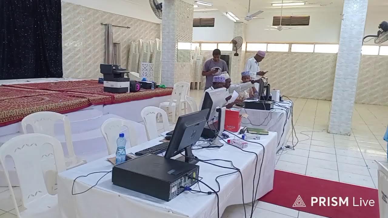 d2)mkutano w kusahihisha mitihani,ya madaris
kutoka sehemu tofaut
chini y usimamizi w ofisi mufatish