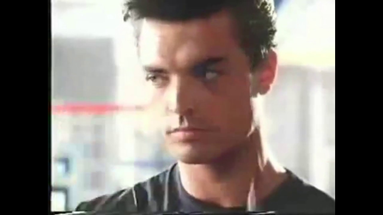 Carling Black Label Laundrette Advert UK 1980s