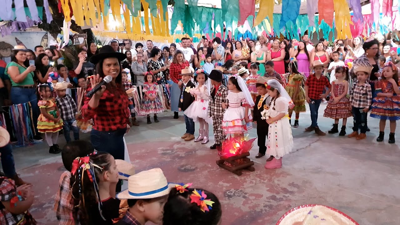Quadrilha Maluca do 2º período / Festa Junina do CEMEI Major Prates