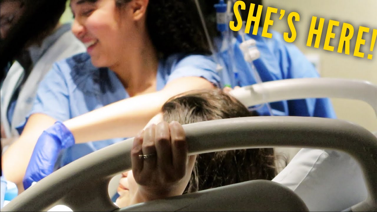 BIRTH VLOG! LABOR & DELIVERY!
