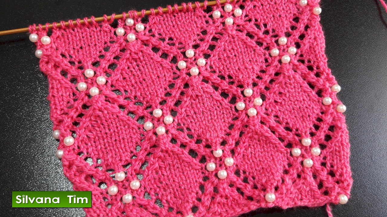 Tejer Punto Rombos Calados con PERLITAS / cómo colocar PERLAS. Tejido con dos Agujas # 552