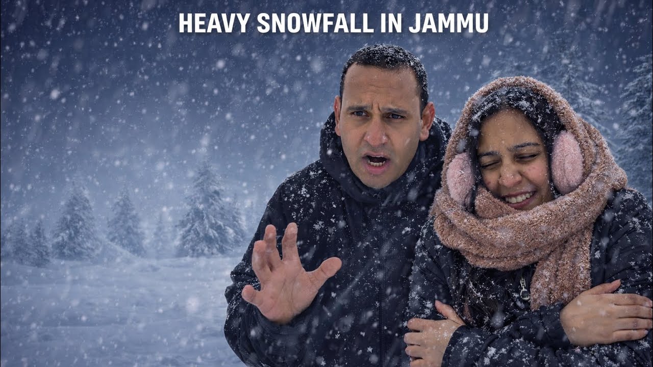 Jammu Heavy Snowfall ❄️😱 || First Live Snowfall 😱 In UDHAMPUR 