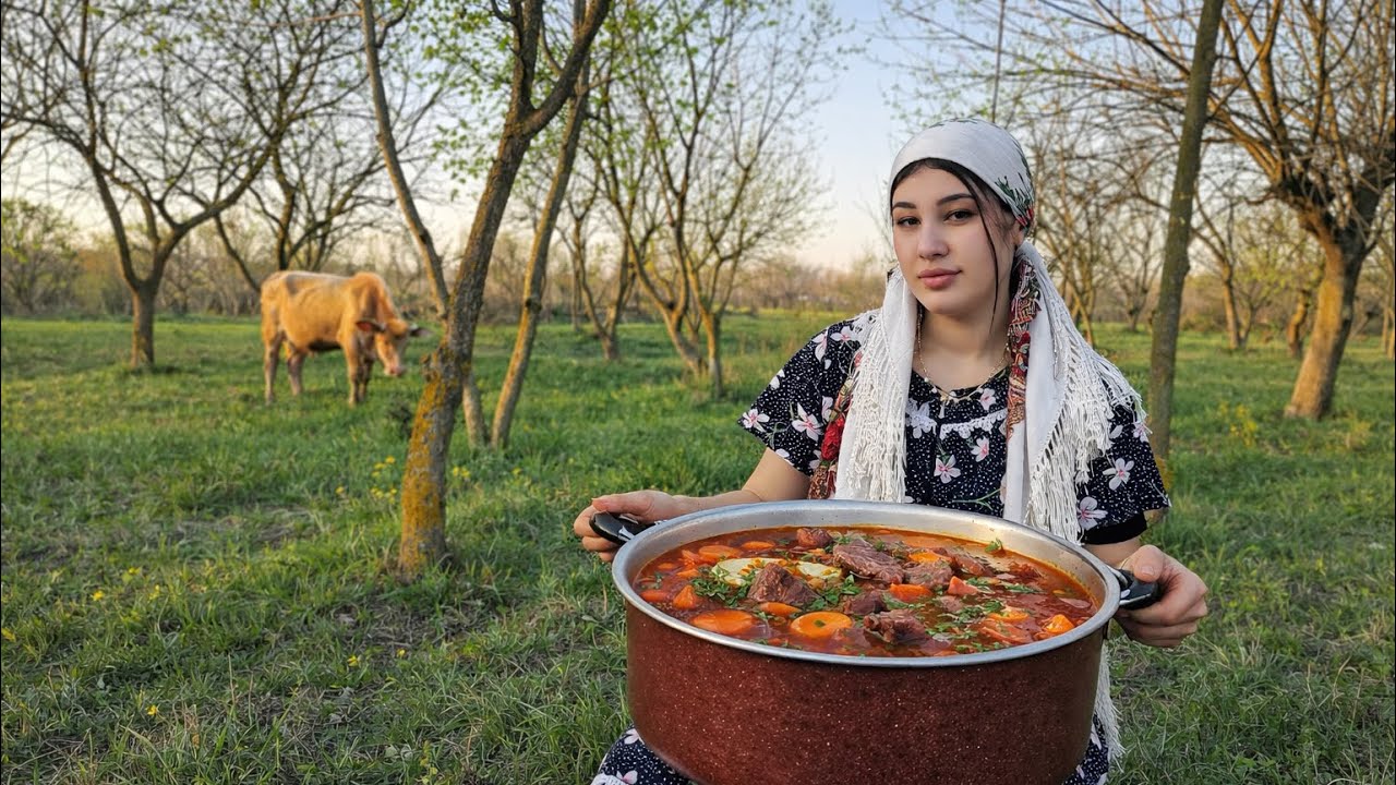 Kəntdə ocağ üstünde Borş bişirdim I cooked borscht #shorts #borscht 