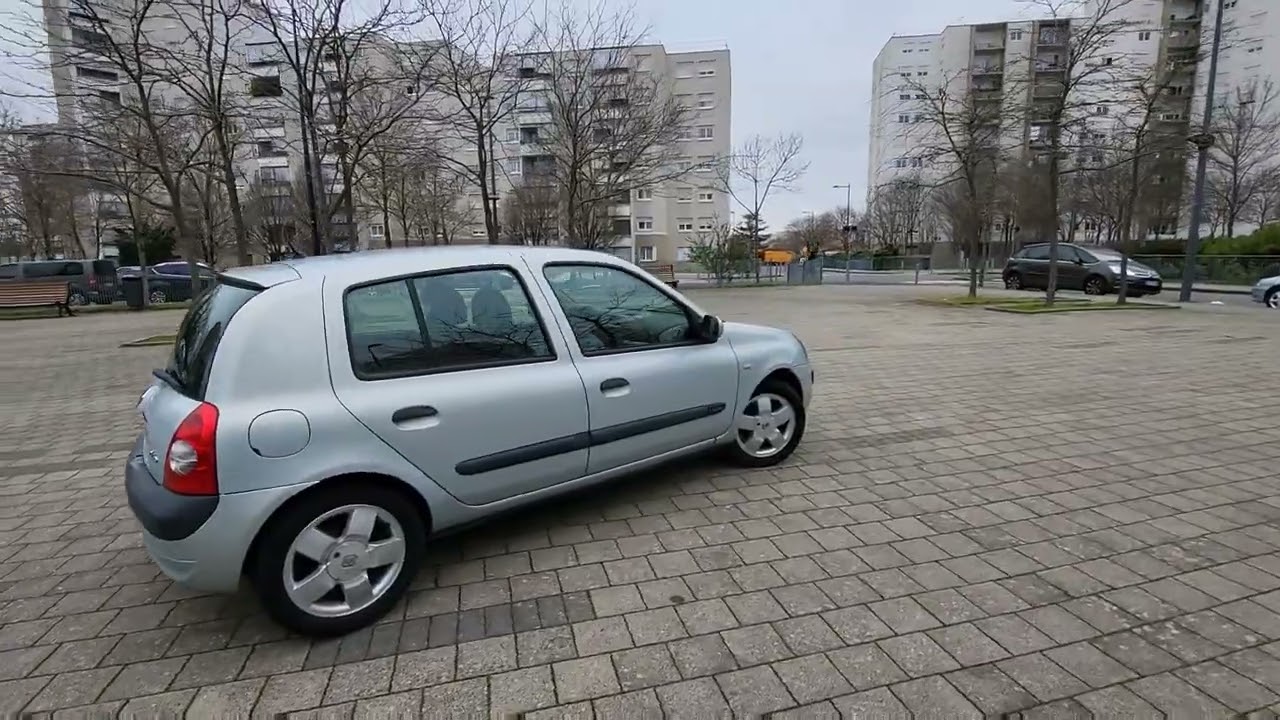 Renault clio 1.2l  68ch 190 000 km خليونا رأيكم 👇👇
