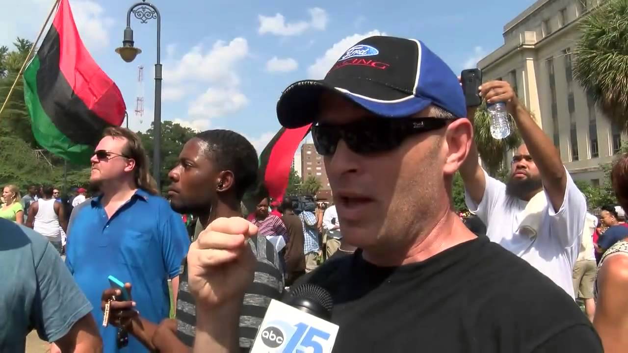 KKK, Black Panther Party rally at statehouse in Columbia