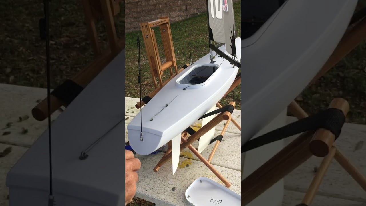 Alan Perkins reviews the soling one meter prototype