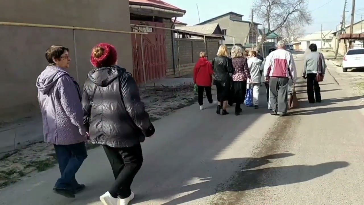 Алмалык и алмалыкчане
