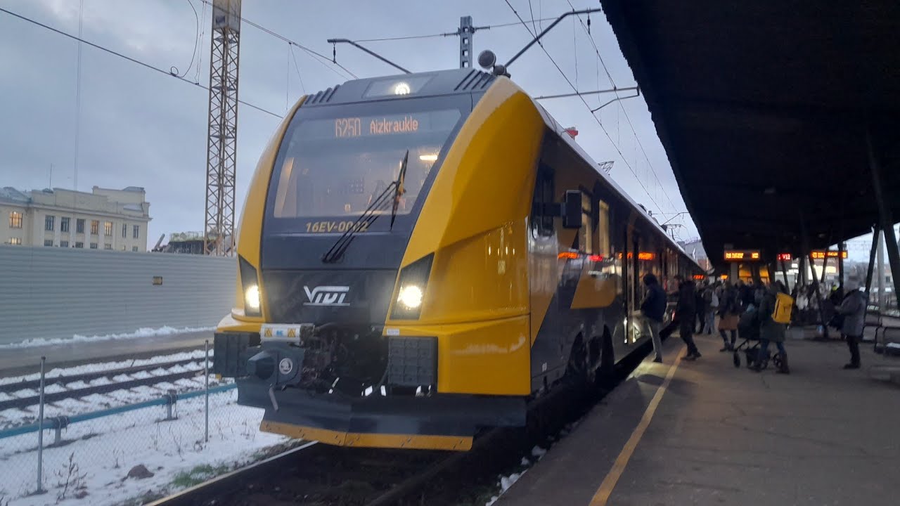 Short Trip On Latvia's New Škoda 16Ev Electric Trains (Rīga - Šķirotava)