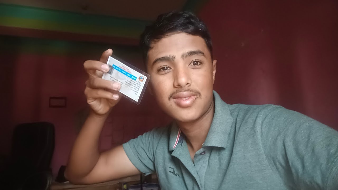 Finnaly aja pan card banaya 😊