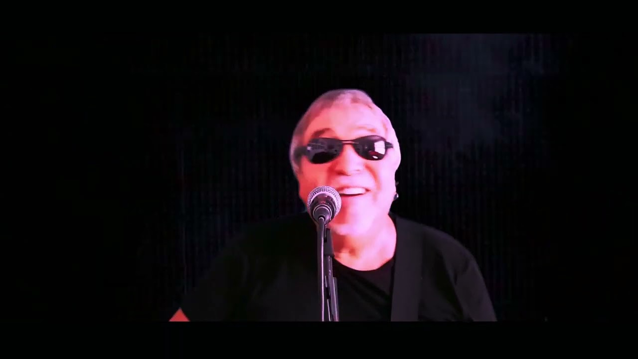 CEM BEZEYİŞ  .  Sakarin Sami  .  Söz & Müzik : Cem Bezeyiş    .    2022   .