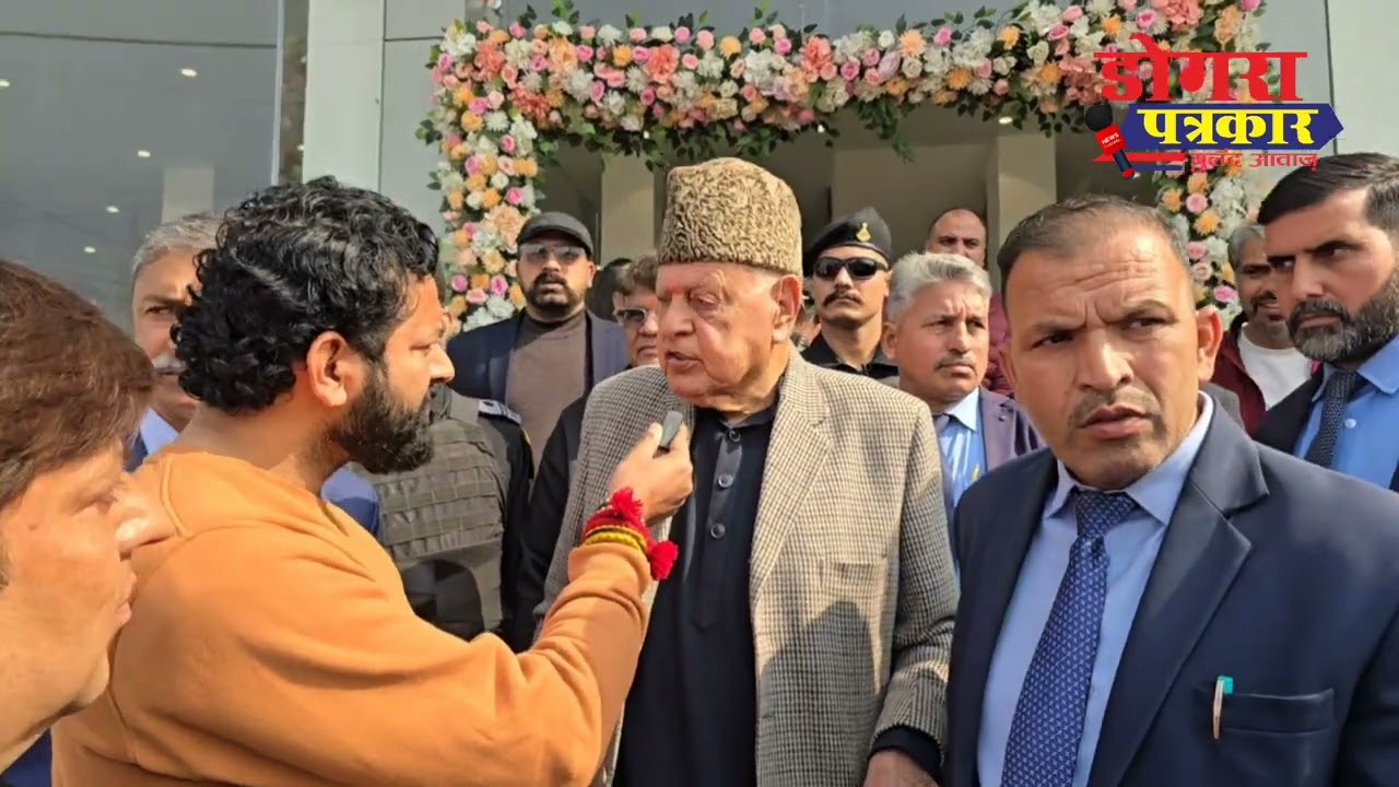 Dr Farooq Abdullah ne PM Narendra Modi Sahab ko kiya Mubarakh, par #Pakistan par rahe Chup.