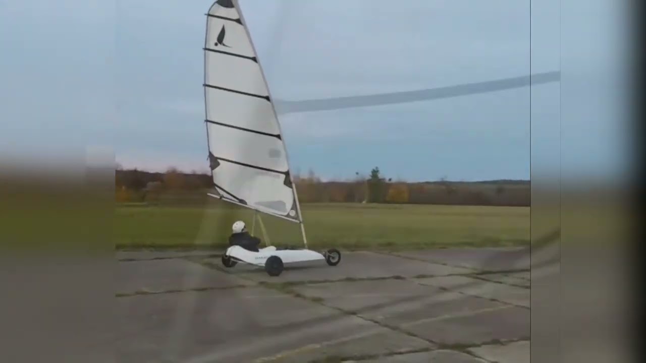 1er test de chars à voile sur la base de Chambley Planet Air