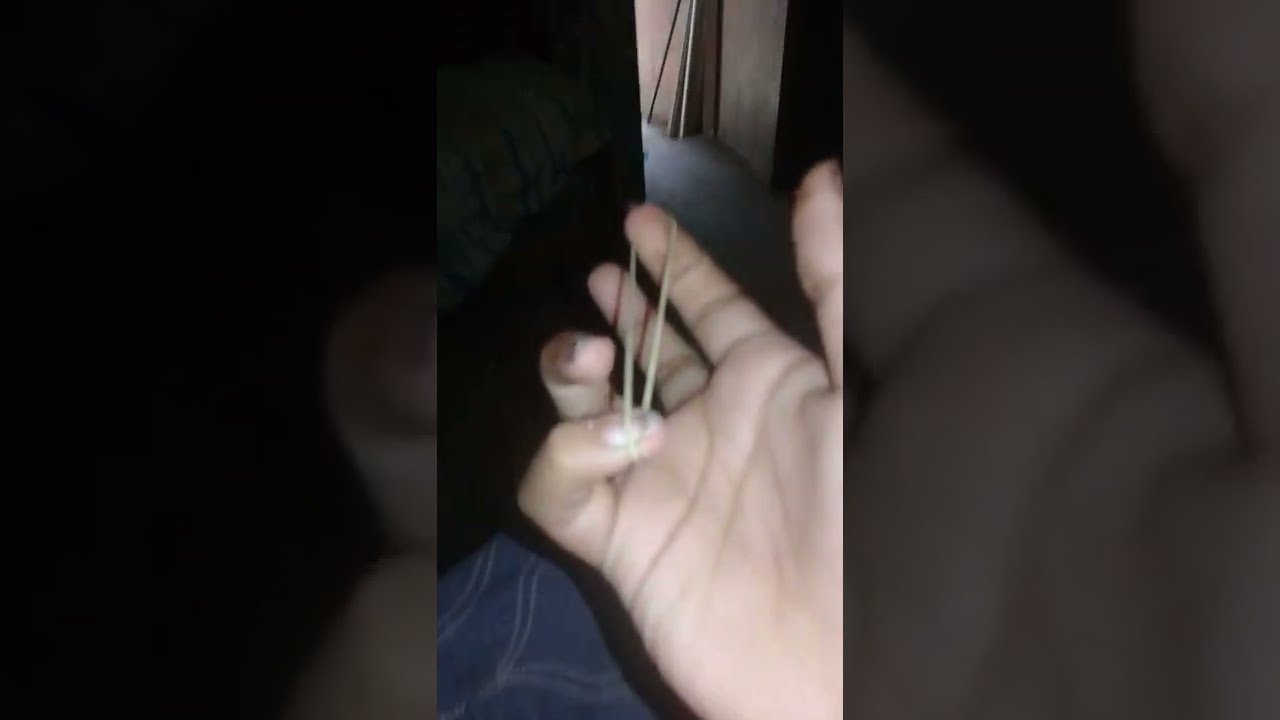 como disparar una goma elastica