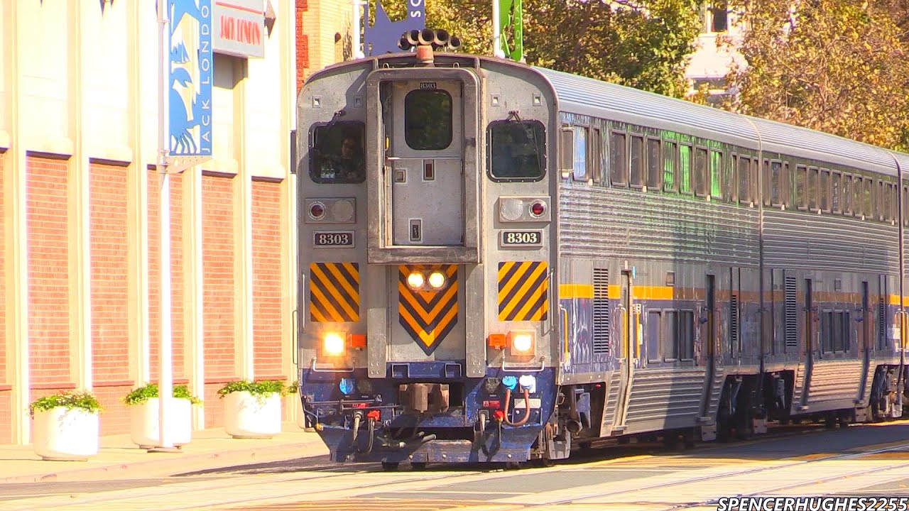 AWESOME AMTRAK TRAIN HORNS in Oakland, CA (Jack London Square)
