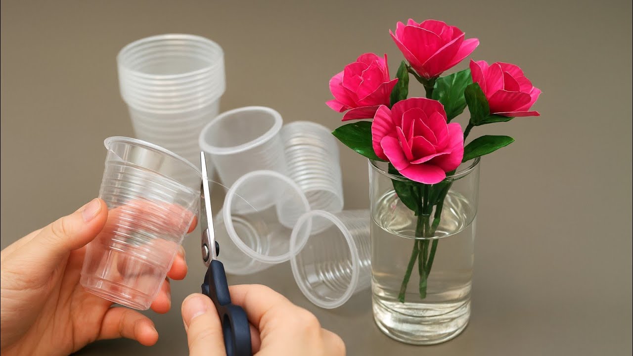 😳😍 Don't Throw Them Away! Make Gorgeous Flowers from Used Plastic Cups!