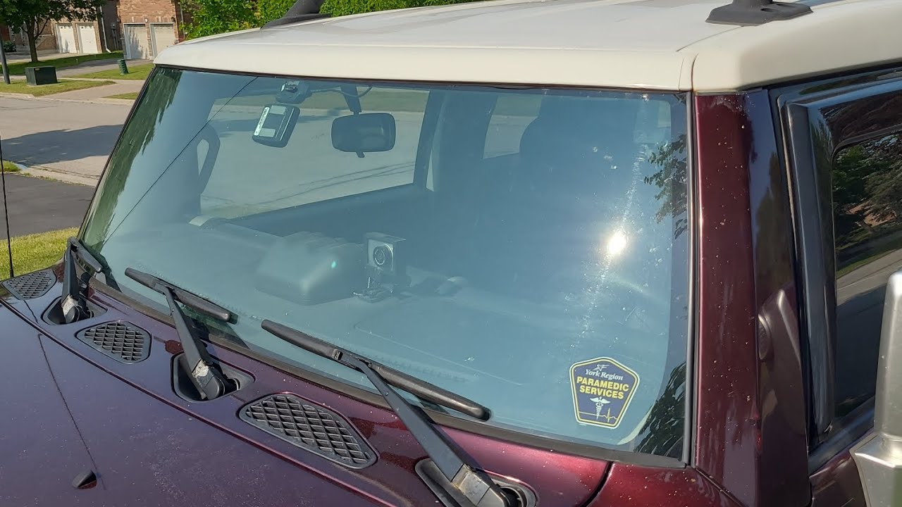 FJ Cruiser Windshield Trim Molding Replacement