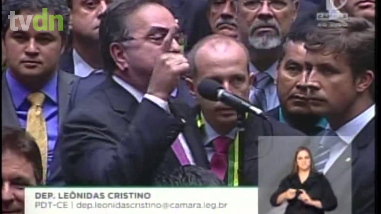 Veja como os deputados cearenses votaram