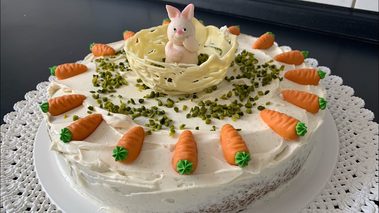 Karotten Kuchen / Osterkuchen / Möhre Kuchen / cake / Ostern / Simona Brill ￼