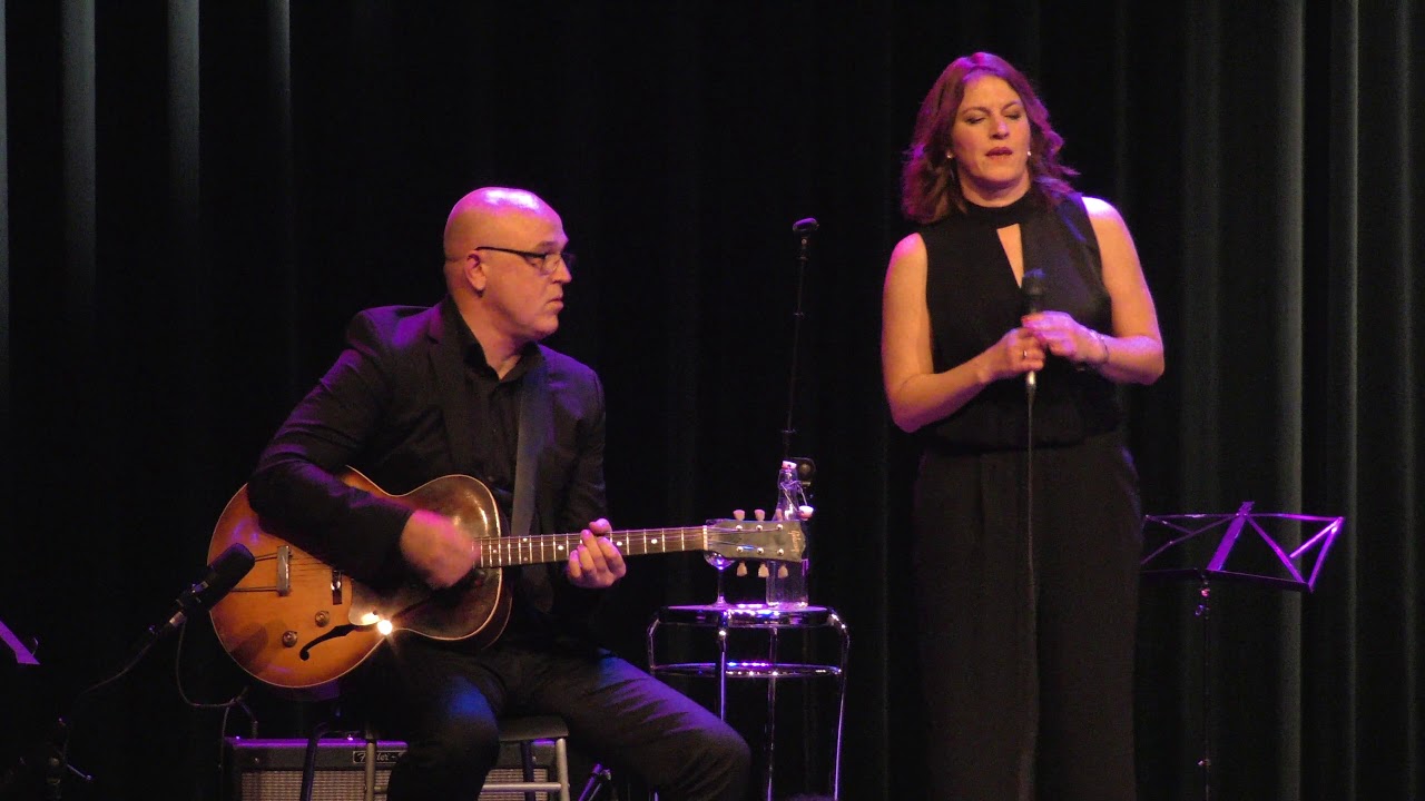 'Love for Sale' - Fay Claassen & Peter Beets Trio