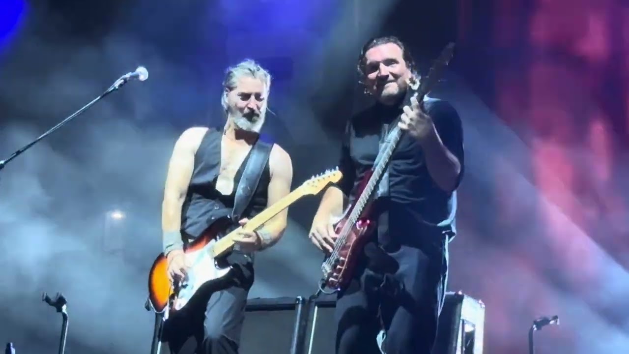 25 Minutes / The Actor / Love Will Never Lie (MLTR Live In Singapore 2023)
