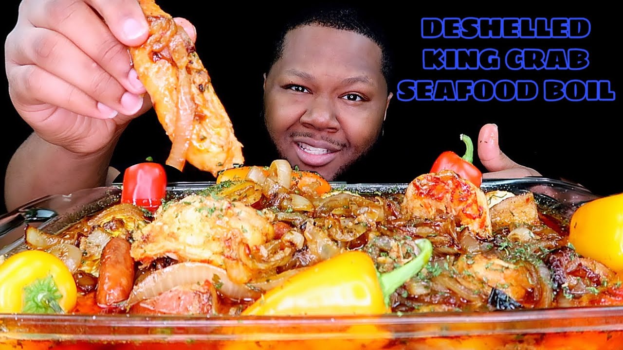 DESHELLED KING CRAB + LOBSTER SEAFOOD BOIL + DIPPIN DASH BUTTER SAUCE