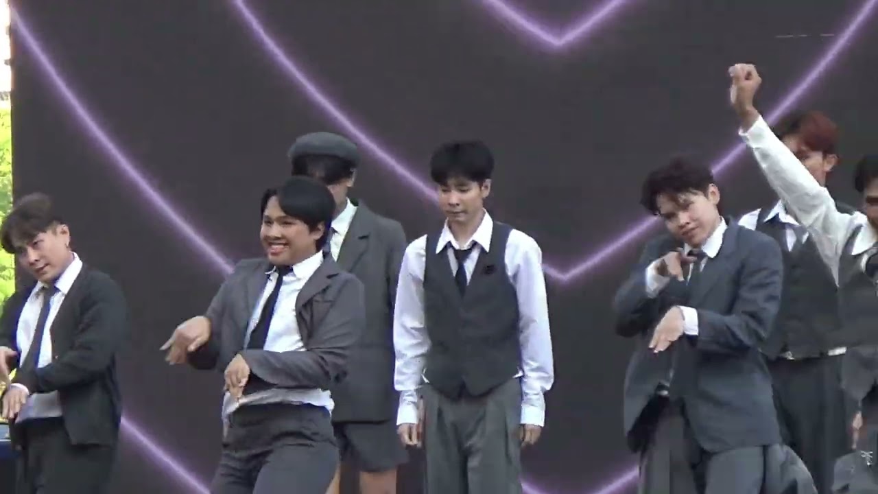 HE8RTZ covered FOCUS/The Chase - Hearts2Hearts - UTCC DANCE CONTEST No.8 Final @ICONSIAM 14 ก.พ.2569