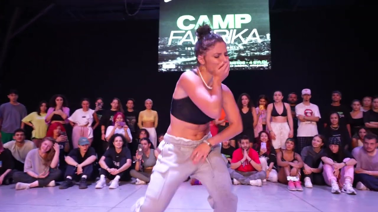 Jade Chynoweth Beetlejuice Choreography-a bittersweet love story 🍬 #jadechynoweth #dance
