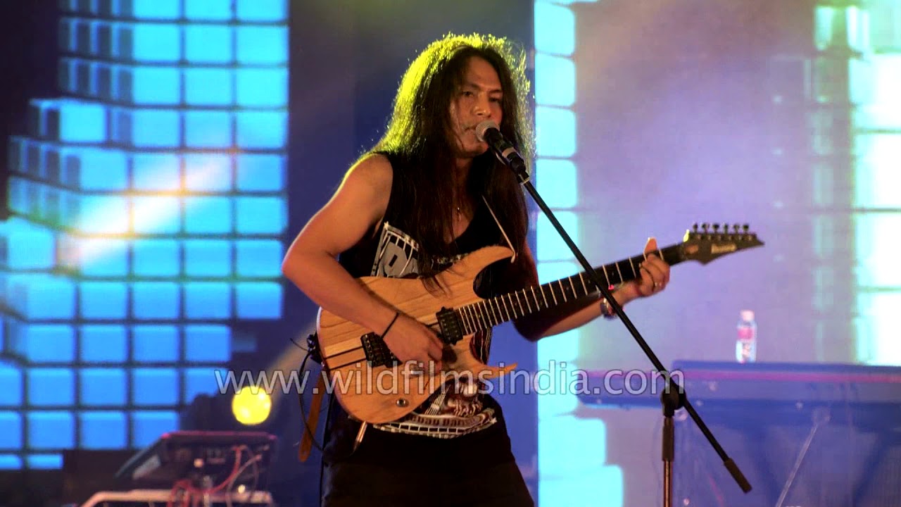 Traffic Jam performing live