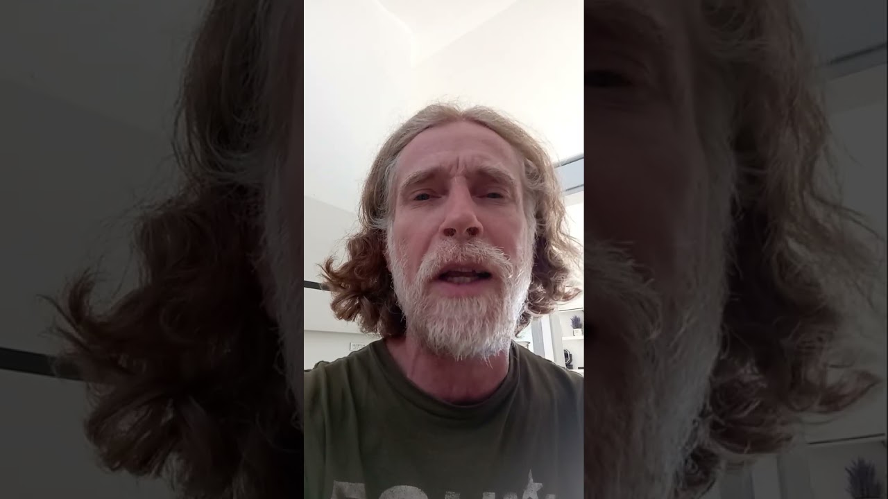 Ray Viaud on the impacts of the genocidal blockade of Cuba on his family in Santiago de 🇨🇺.  
