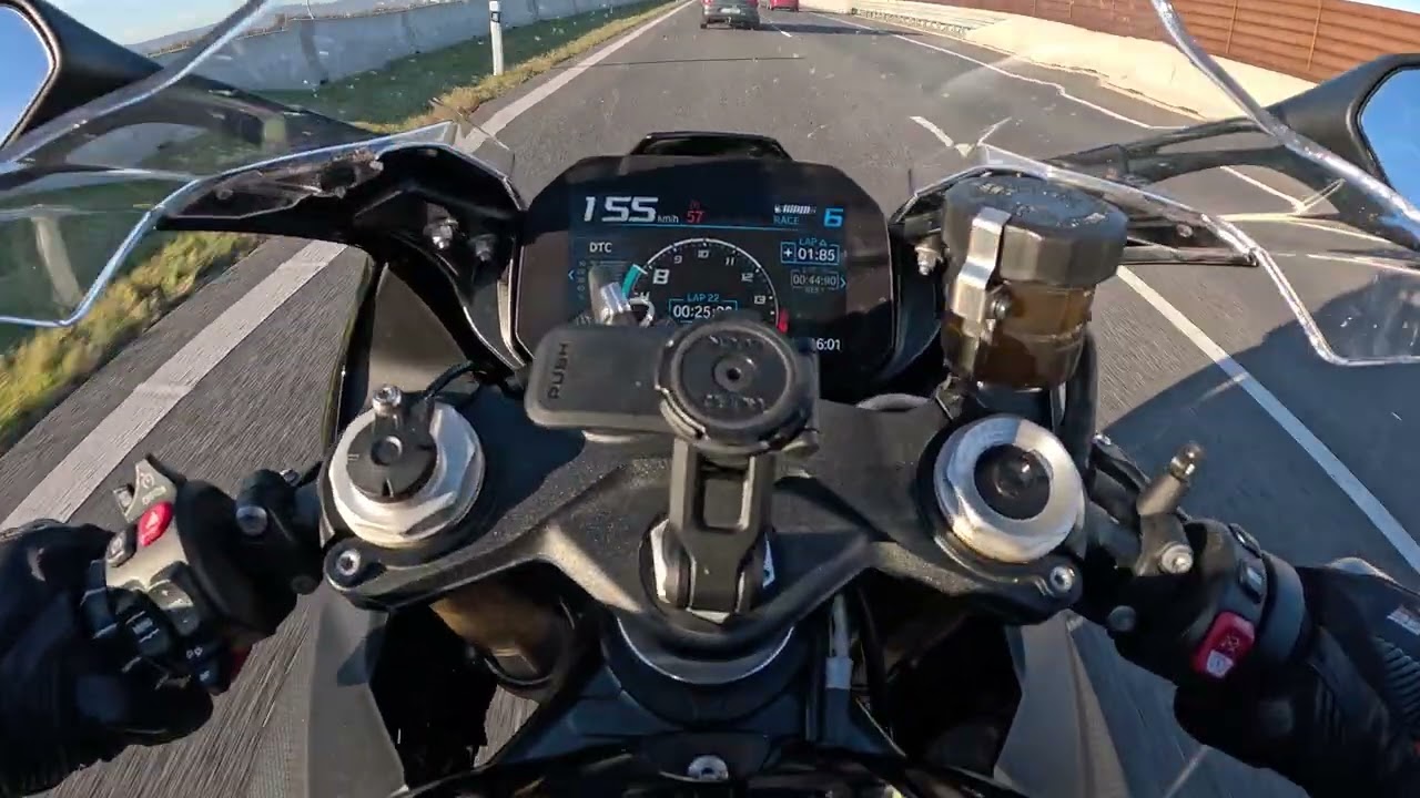 S1000RR Blasting