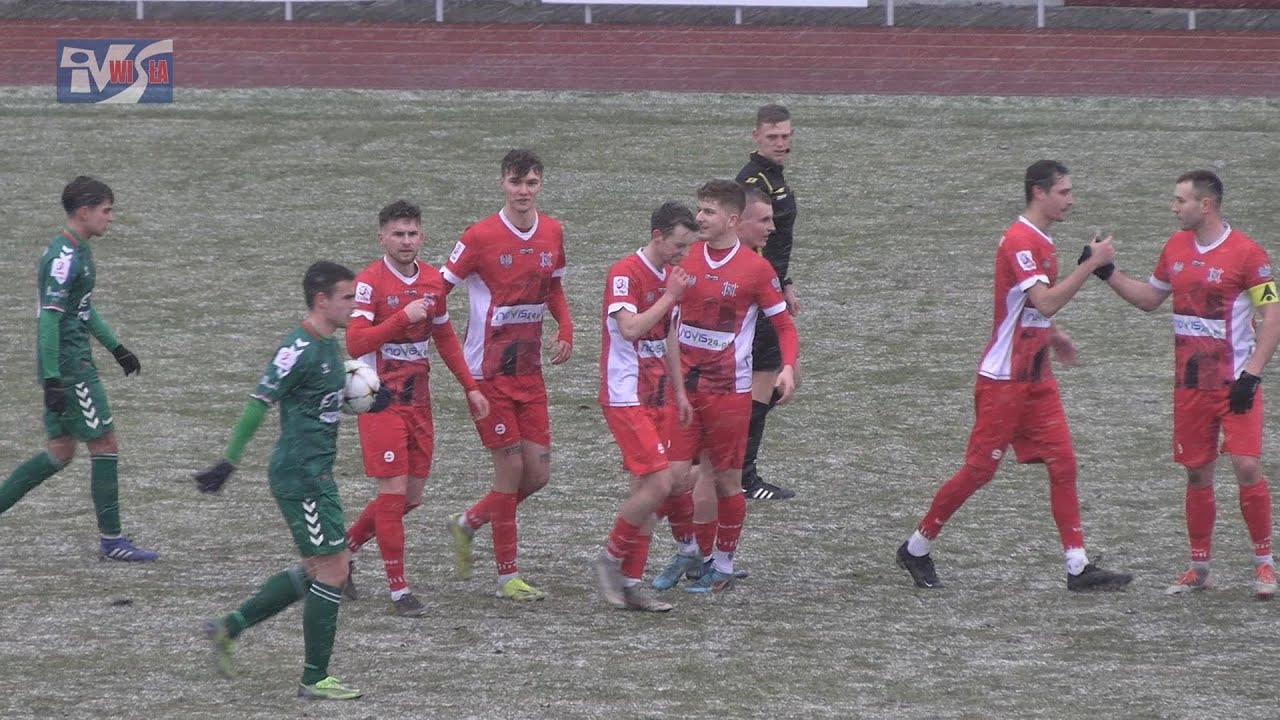 WISŁA SANDOMIERZ - LUBLINIANKA LUBLIN 3:1 (1:0) - FRAGMENTY MECZU I KOMENTARZE TRENERÓW