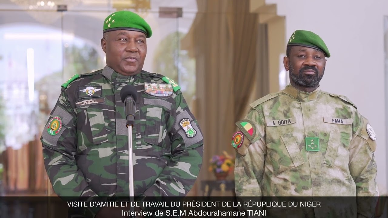 En images , l'interview du Président de la République du Niger à l'issue de sa visite au Mali.