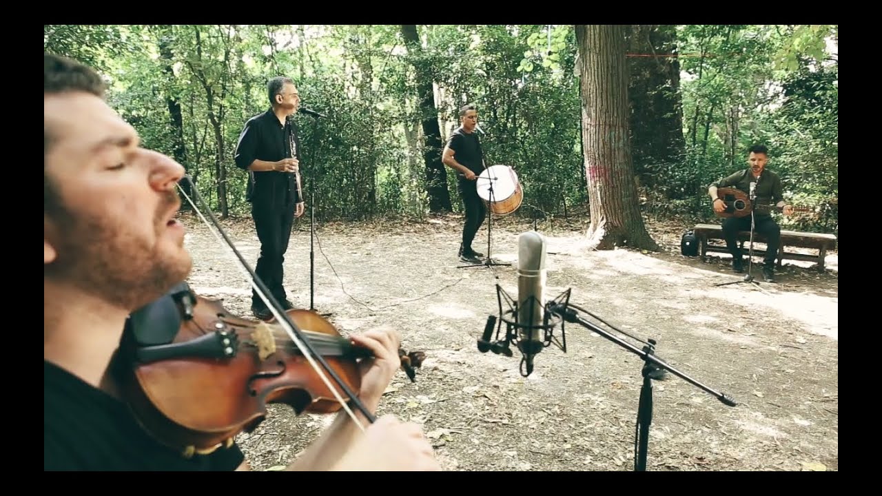 Μπρατίμια | Καραγιάνναινα (Τρεχάτος) | Official Video Clip