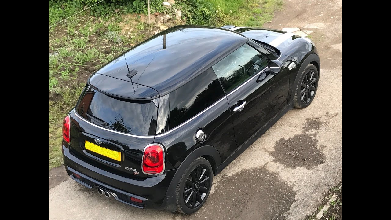 Mini Cooper: Как установить видеорегистратор заднего вида, мой способ.