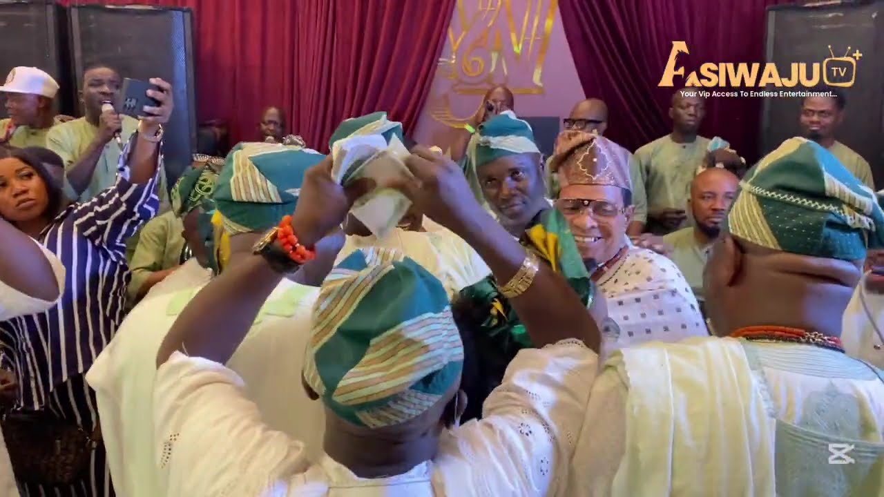 Watch as Lagos Big Bois Rally Round K1 De Ultimate on Stage  