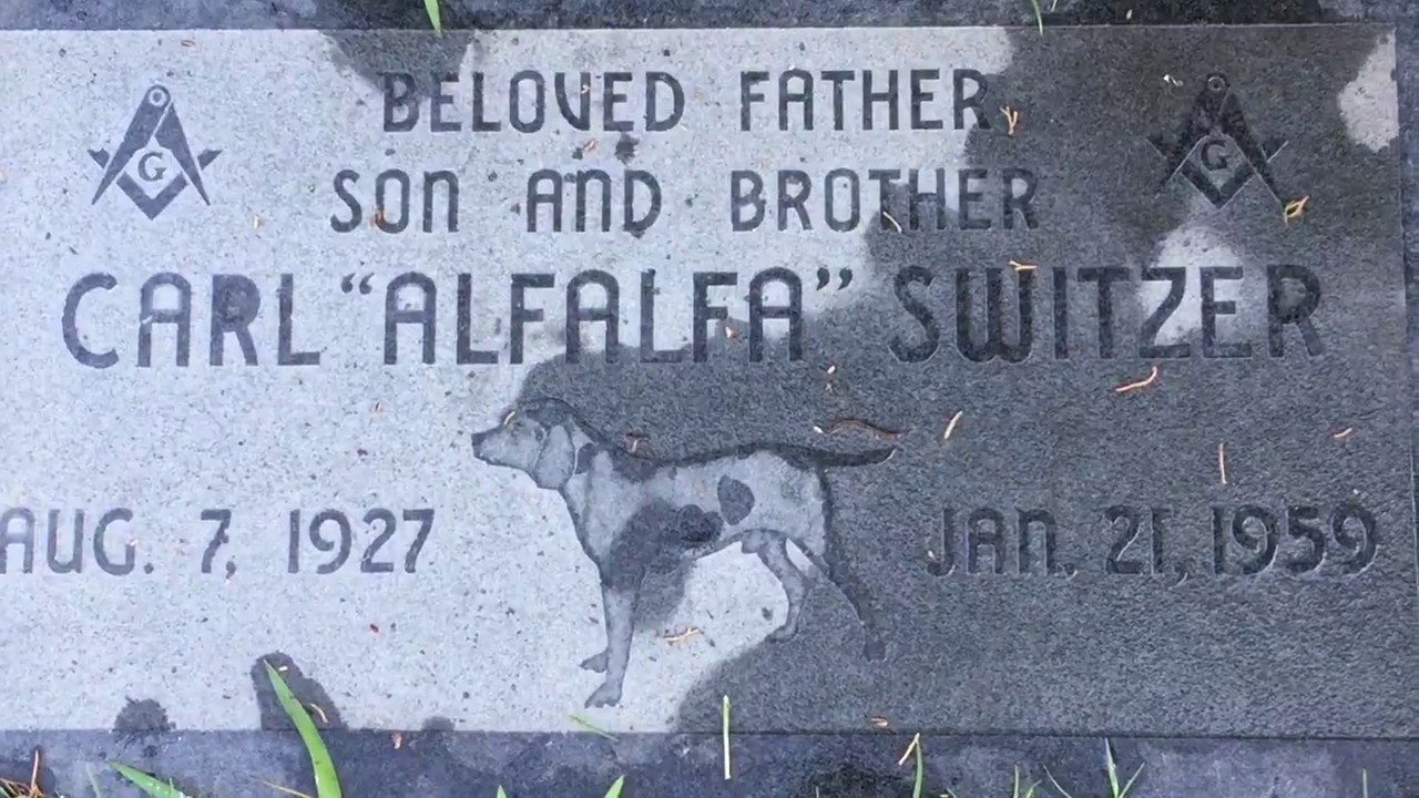 Famous Grave - Carl 