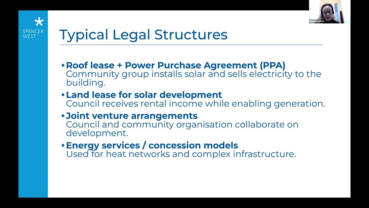 De-risking community energy projects: Strengthening collaborations with local authorities