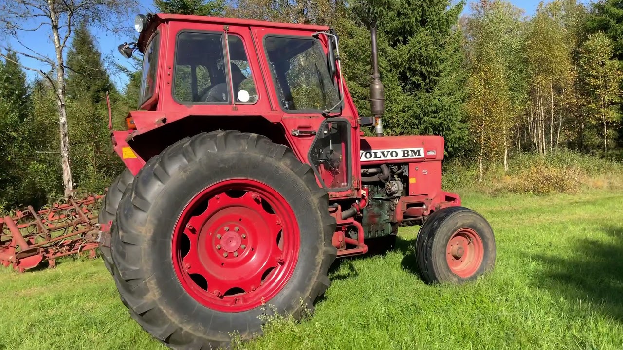 Köp Traktor Volvo BM T 500 på Klaravik