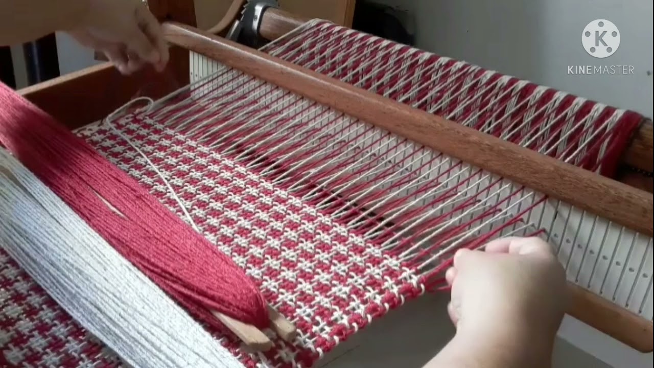 Pied-de-poule em tear de pente liço