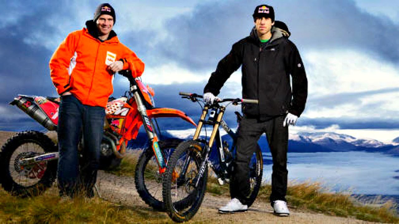 ENDURO vs MTB Downhill || David Knight vs Gee Atherton BEST RACE !!