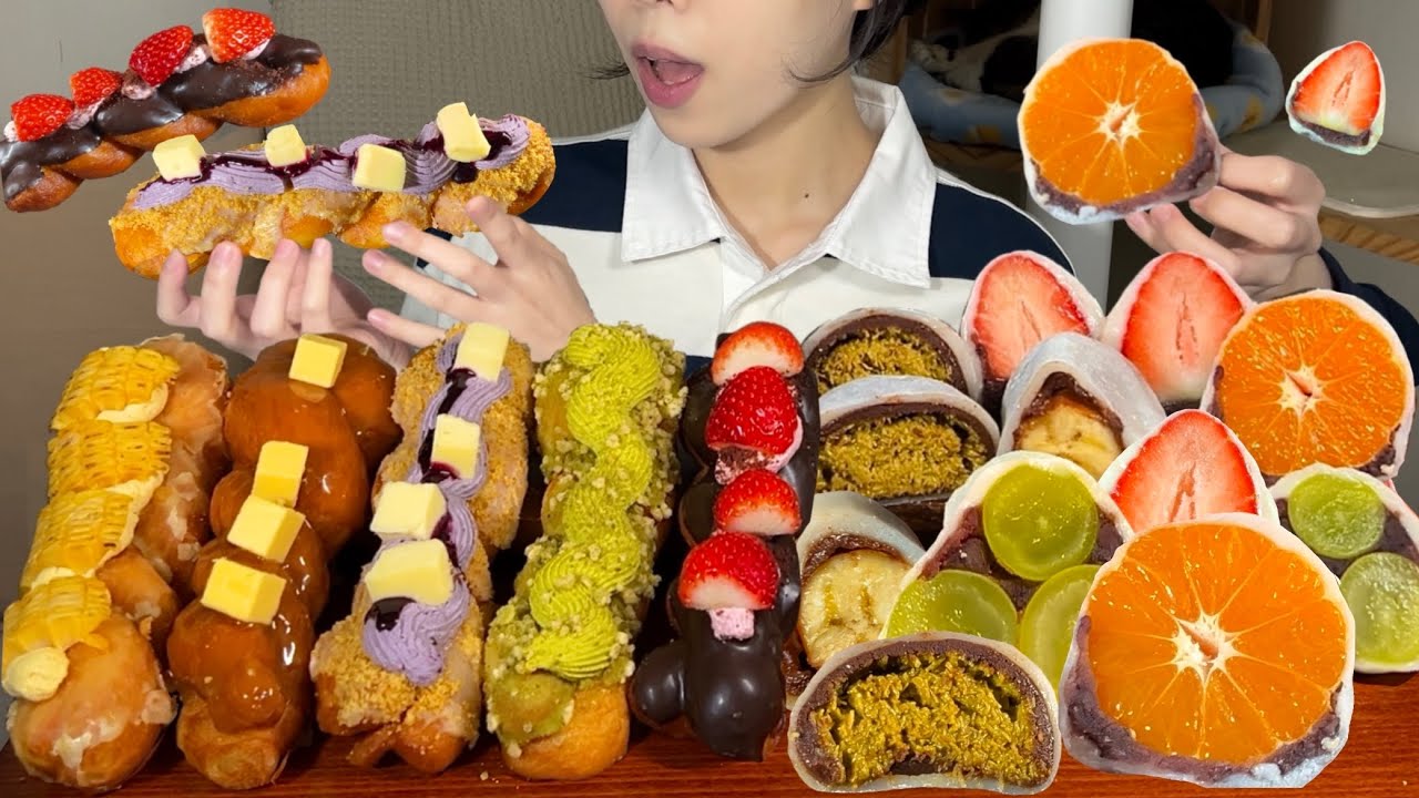SUB) 봉땅 꽈배기 도넛 & 과일찹쌀떡 먹방.🍓(ft. 두바이찹쌀떡) 디저트먹방 Chapssaltteok & Twisted doughnut Dessert Mukbang ASMR