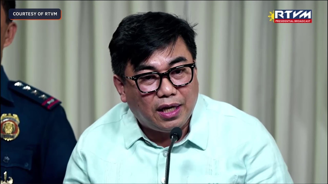Malaca&ntilde;ang holds press conference amid tensions at the Senate